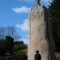 Menhir en Bretagne : le menhir de Saint-Uzec à Pleumeur-Bodou