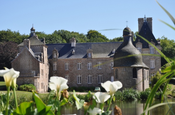 Photo Pleumeur-Bodou - Pleumeur-Bodou, le chateau de Kerduel