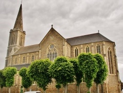 Photo paysage et monuments, Saint-Lormel - L'église