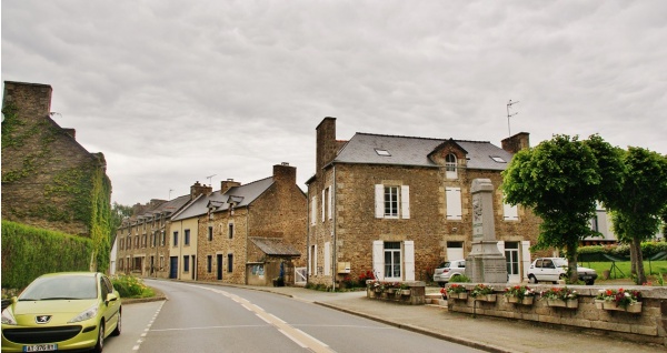 Photo Saint-Lormel - La Commune