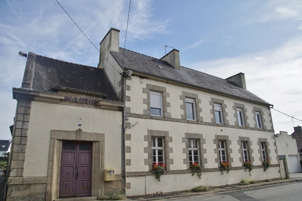 Photo Saint-Samson-sur-Rance - la mairie