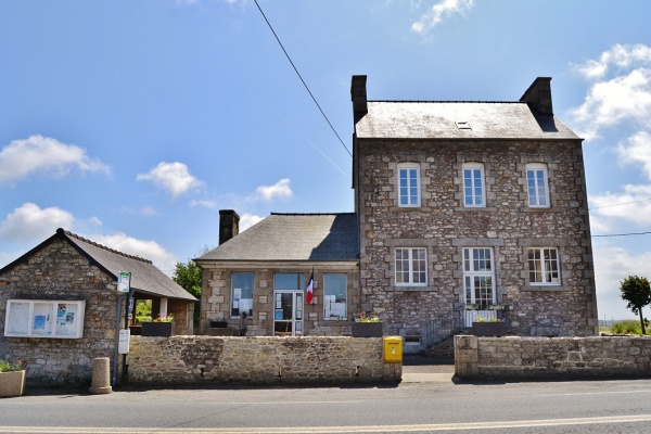 Photo Trégon - La Mairie