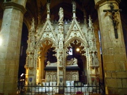 Photo paysage et monuments, Tréguier - Ancienne cathédrale Saint-Tugdual - Le tombeau de saint Yves