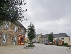 Photo paysage et monuments, Trémorel - le village