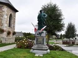 Photo paysage et monuments, Trémorel - le monument aux morts