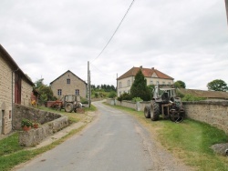 Photo paysage et monuments, Basville - le village