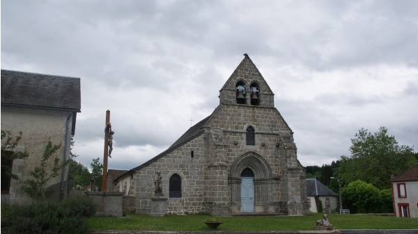 Photo Basville - église Sainte Anne