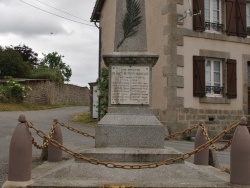 Photo paysage et monuments, Pontcharraud - le monument aux morts