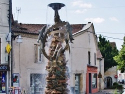 Photo paysage et monuments, Bergerac - Fontaine