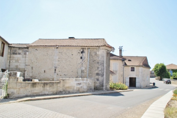 Photo Bertric-Burée - le Village