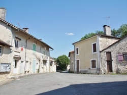 Photo paysage et monuments, Biras - le village