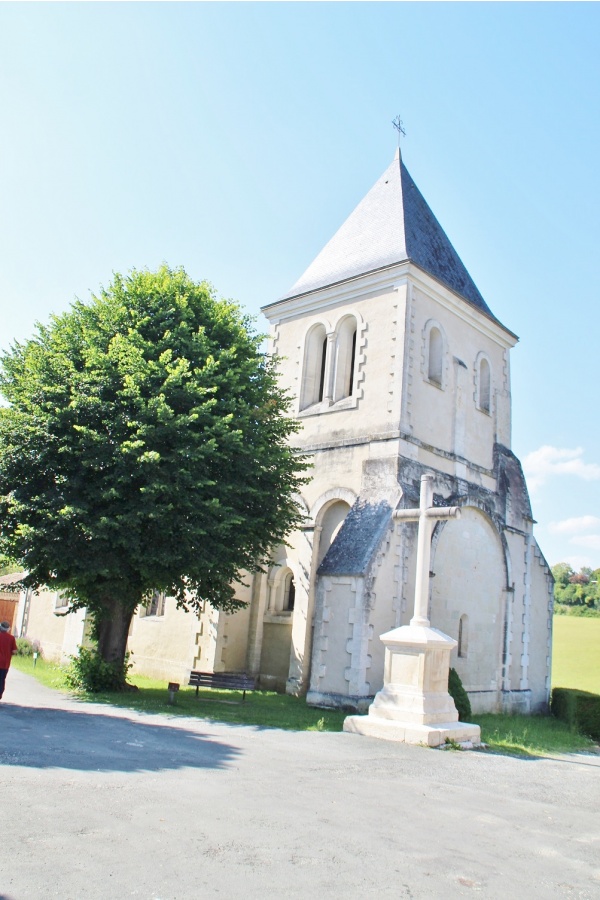 Photo Biras - église Saint Cloud