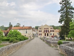 Photo paysage et monuments, Bourdeilles - la ville