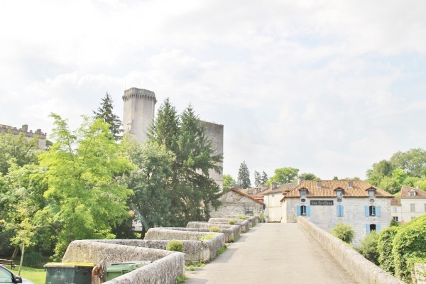 Photo Bourdeilles - la ville