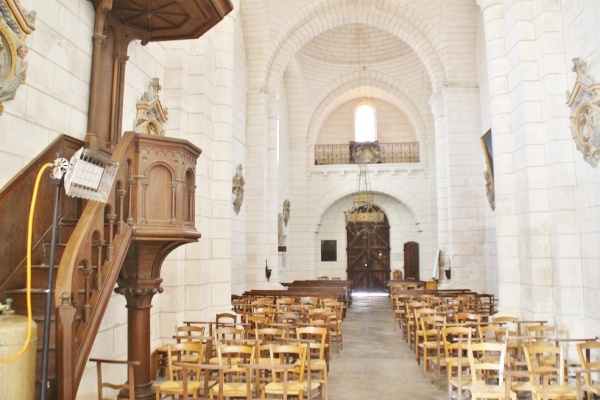 Photo Bourdeilles - église St pierre