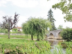 Photo paysage et monuments, Bourdeilles - La Dronne