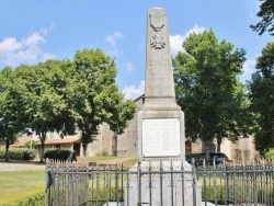 Photo paysage et monuments, Le Bourdeix - le monument aux morts