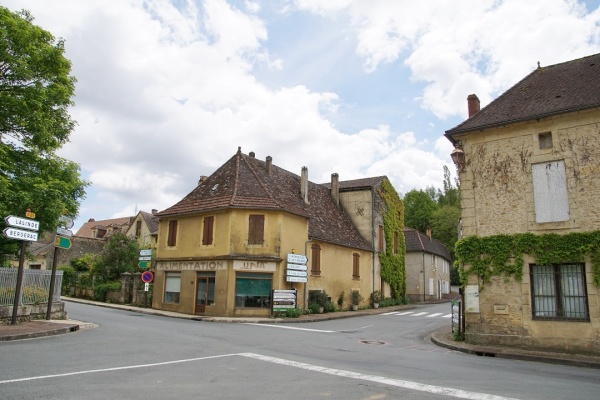 Photo Le Buisson-de-Cadouin - le village