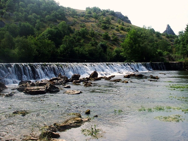 Photo Calès - Calès Dordogne.L'Ouysse.