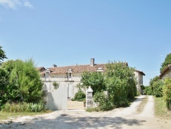 Photo paysage et monuments, Champeaux-et-la-Chapelle-Pommier - le village