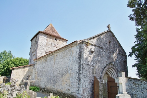 Photo Champeaux-et-la-Chapelle-Pommier - église Saint Fiacre