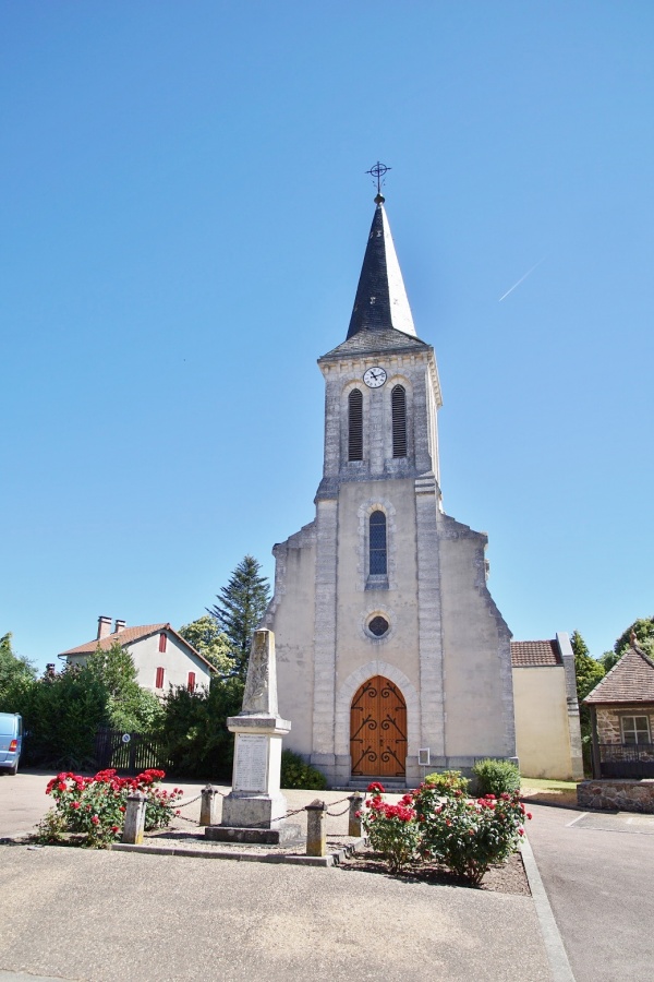 Photo Champs-Romain - église Saint Avit