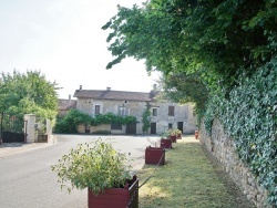 Photo paysage et monuments, La Chapelle-Montmoreau - le village