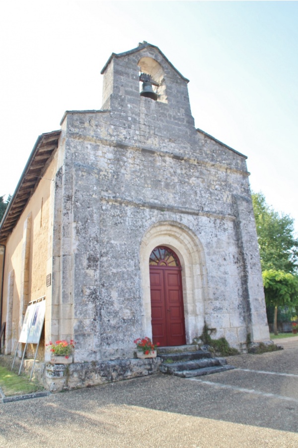 Photo La Chapelle-Montmoreau - église Saint Pierre