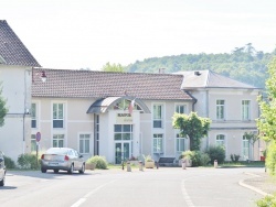 Photo paysage et monuments, Château-l'Évêque - la Mairie