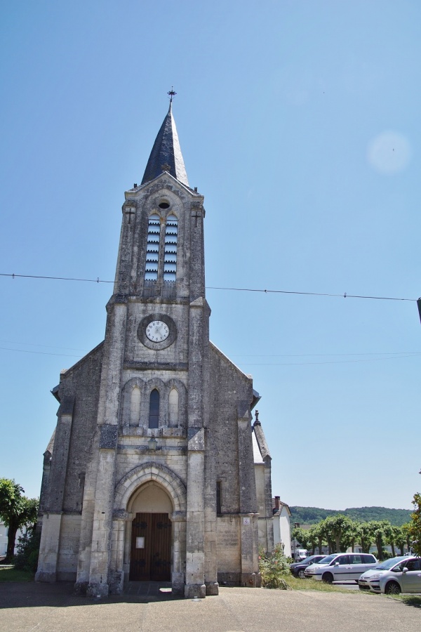 Photo La Coquille - église saint Joseph