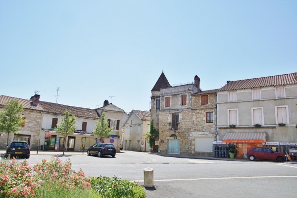 Photo Corgnac-sur-l'Isle - le village