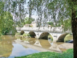 Photo paysage et monuments, Coulaures - le pont