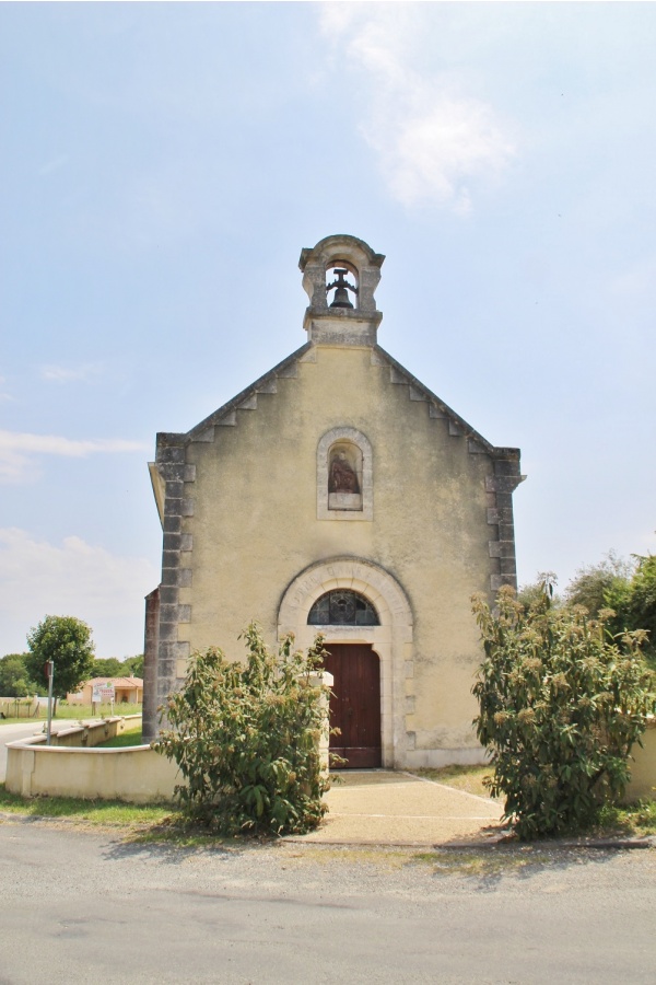 Photo Douchapt - église Saint Pierre