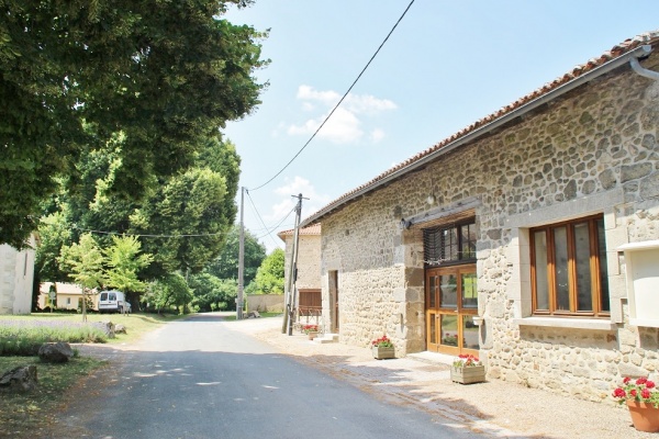 Photo Étouars - le village