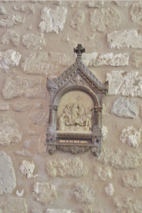 Photo Eyvirat - église Saint Pierre