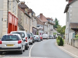 Photo paysage et monuments, Hautefort - Le Village