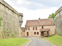 Photo paysage et monuments, Hautefort - Le Village