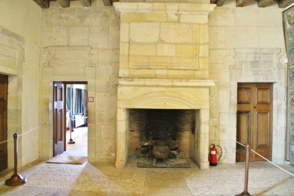 Photo Hautefort - le Château hautefort