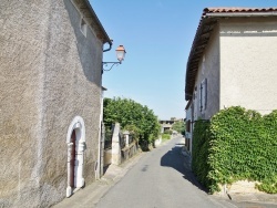 Photo paysage et monuments, Lussas-et-Nontronneau - le village