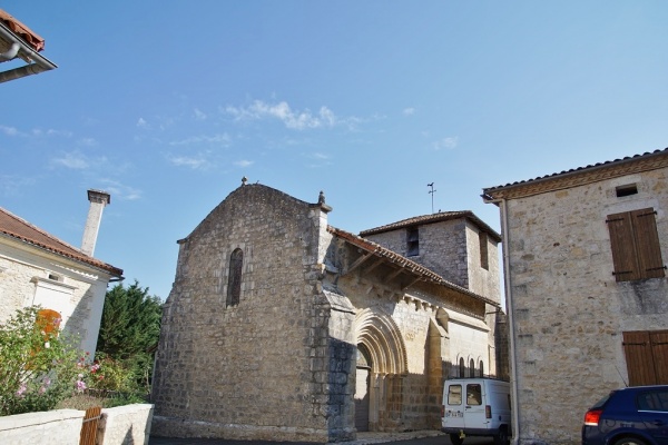 Photo Lussas-et-Nontronneau - église Saint Etienne