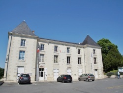 Photo paysage et monuments, Mensignac - la mairie