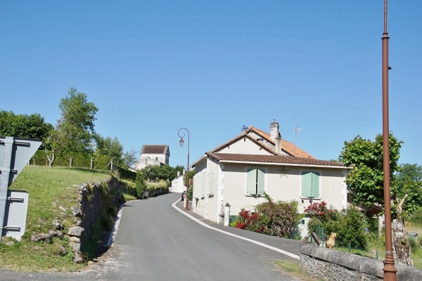 Photo Monsec - le village