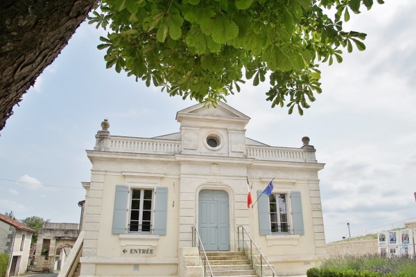 Photo Montagrier - la mairie
