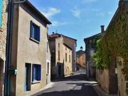 Photo paysage et monuments, Montpeyroux - La Commune