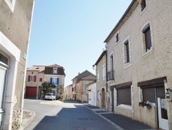 Photo paysage et monuments, Négrondes - Le Village