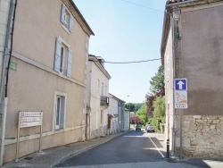 Photo paysage et monuments, Négrondes - Le Village