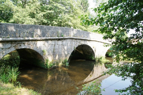 Photo Quinsac - Le Pont