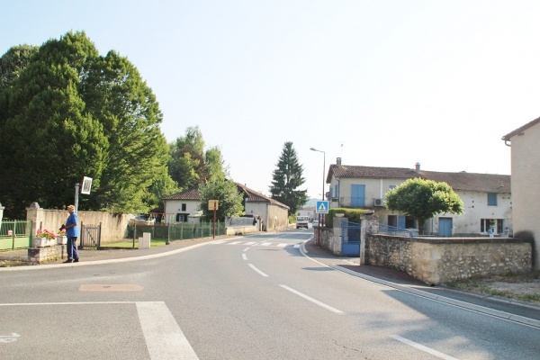 Photo Quinsac - Le Village
