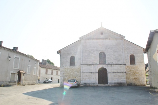 Photo Quinsac - église St Saturnin