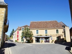 Photo paysage et monuments, Sainte-Alvère - la commune